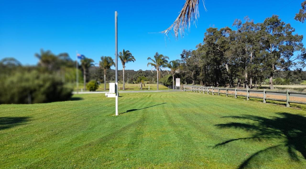 101 Oatlands Motel Mount Barker Exterior photo